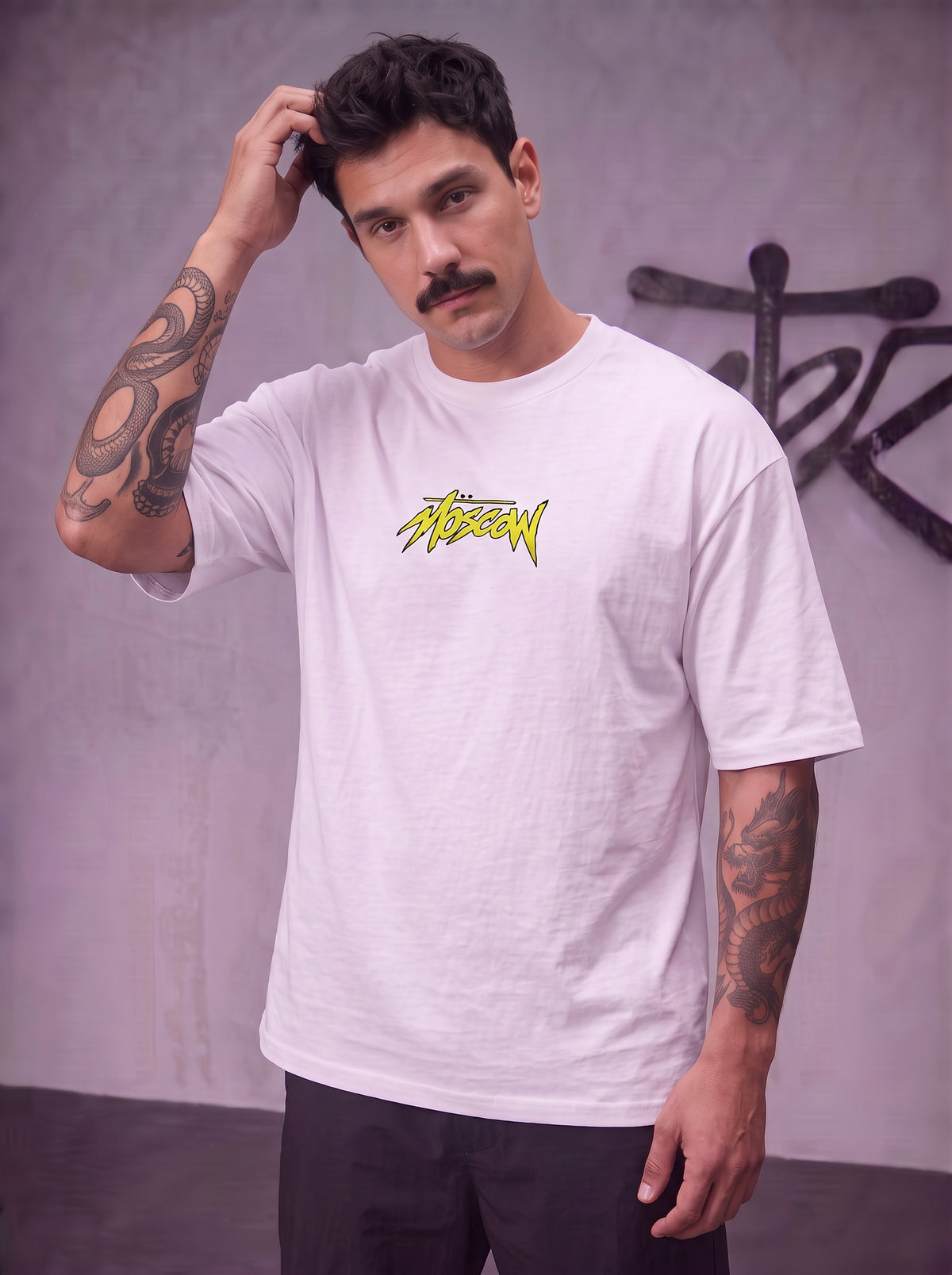 Camiseta Moscow Mystic 8 – Jogo, Mistério e Atitude