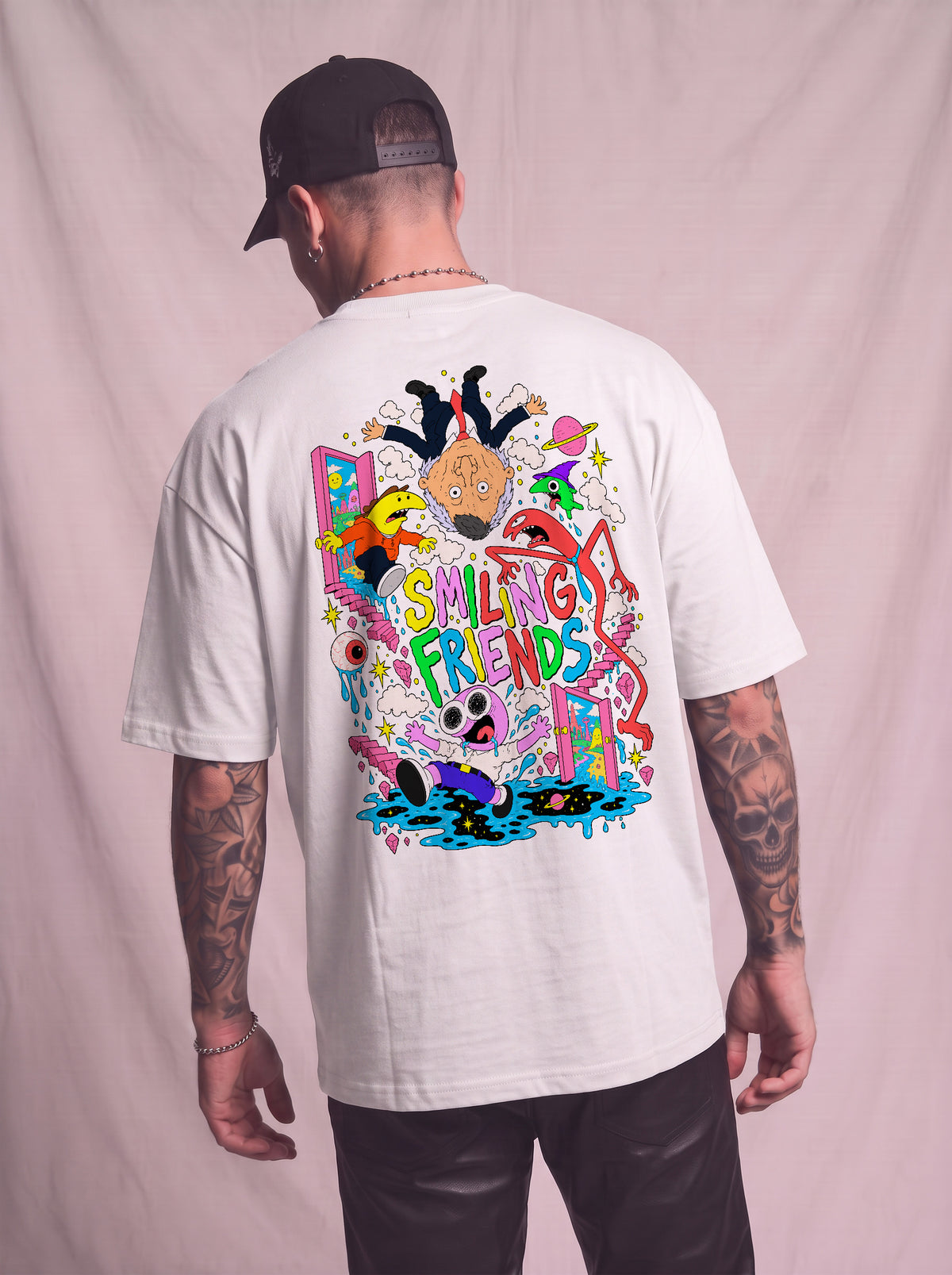 CAMISETA MASCULINA SMILING FRIENDS - COLOR CHAOS