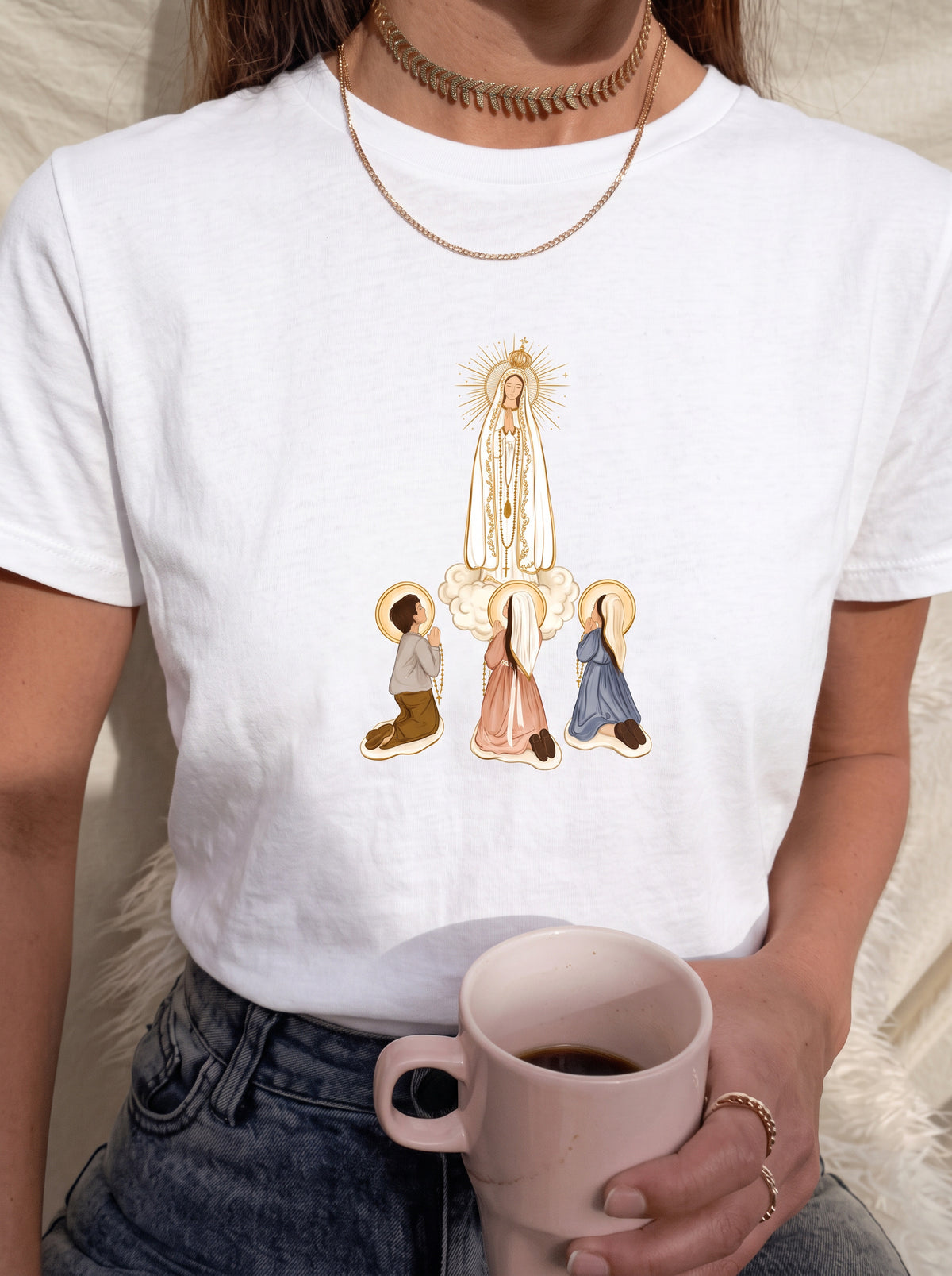 Camiseta Feminina Nossa Senhora de Fátima – Luz que Guia