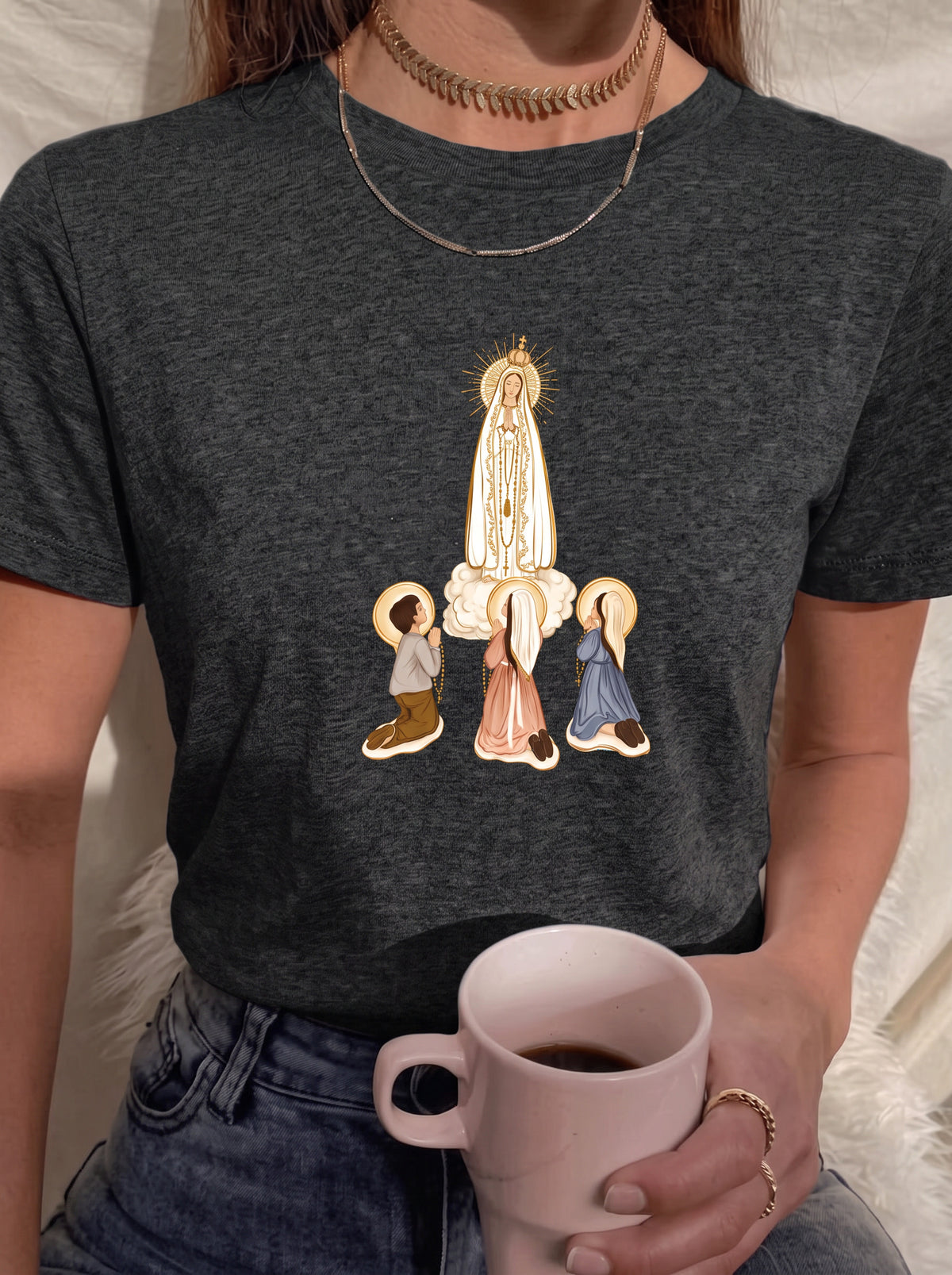 Camiseta Feminina Nossa Senhora de Fátima – Luz que Guia