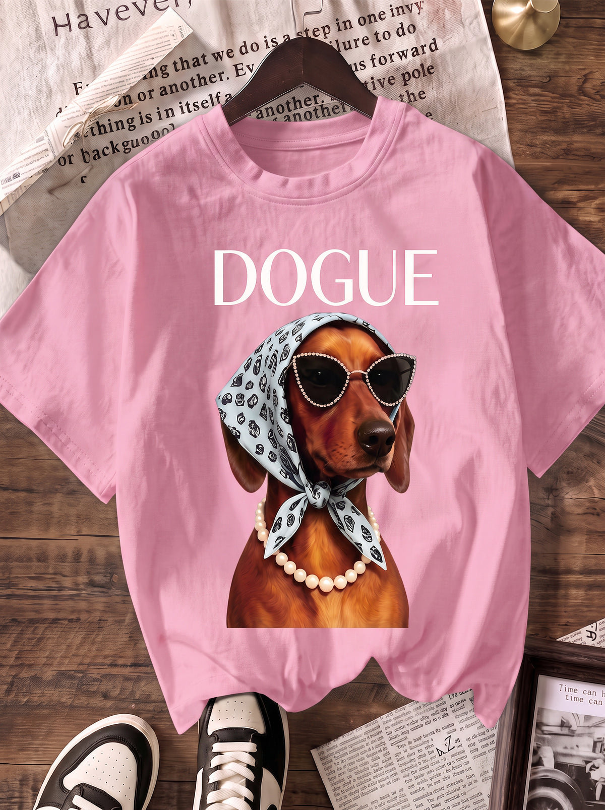 Camiseta Feminina Madame Dogue