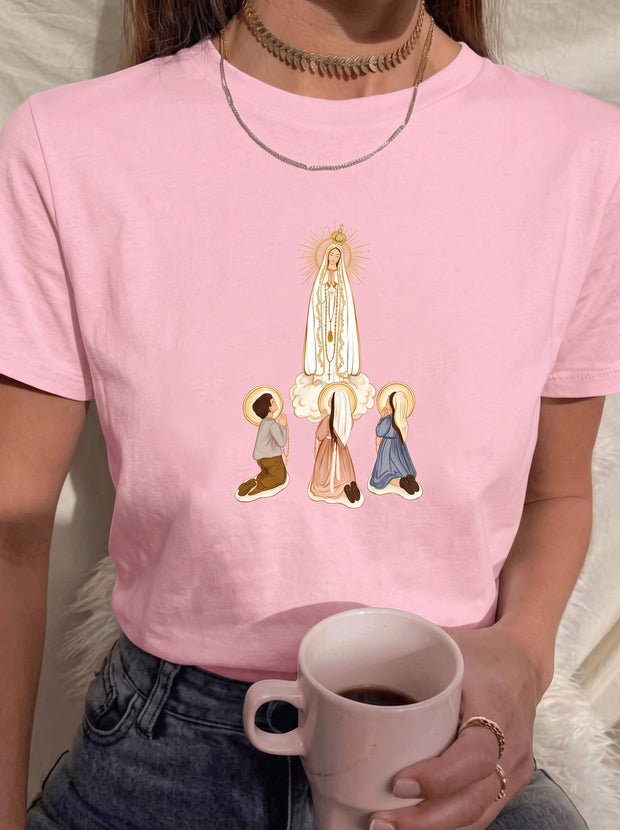 Camiseta Feminina Nossa Senhora de Fátima – Luz que Guia