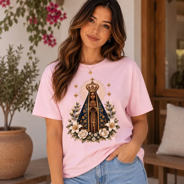 Camiseta Aparecida Lírios e Rosas Feminina Rosa