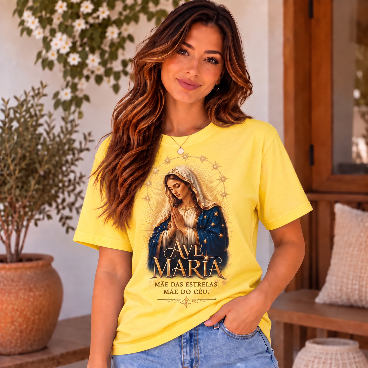 Camiseta Ave Maria Mãe das Estrelas Feminina Amarela